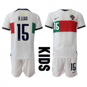 Portugal Rafael Leao #15 Replika Babytøj Udebanesæt Børn VM 2022 Kortærmet (+ Korte bukser)